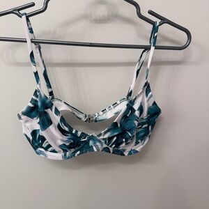 Zaful Green and White Leaf Print Bikini Set
